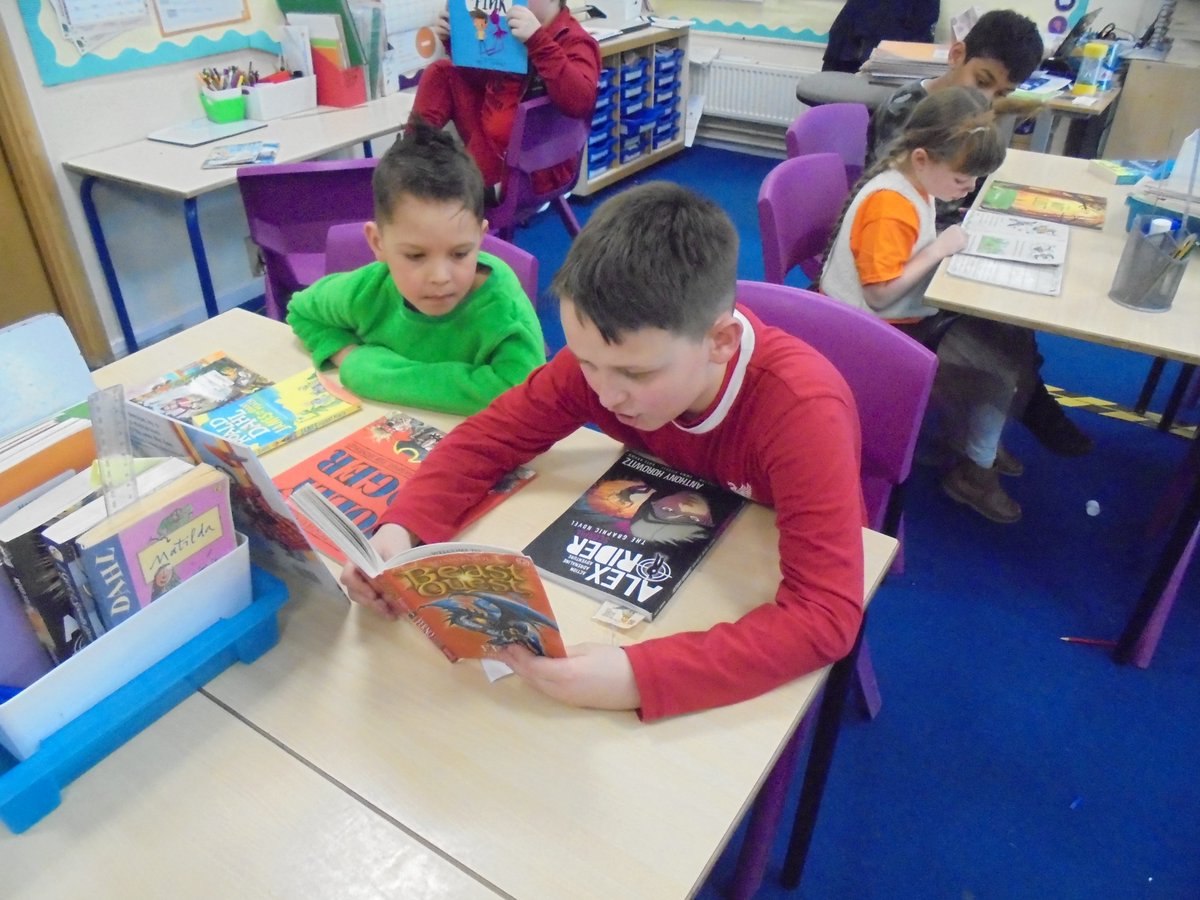 WoodOxhey's tweet image. The best part of #WorldBookDay2023 according to children and staff?? Without doubt it was our &quot;Snuggle up and Read&quot; buddy reading sessions! Closely followed by being able to come to school in our pjs and slippers of course! !