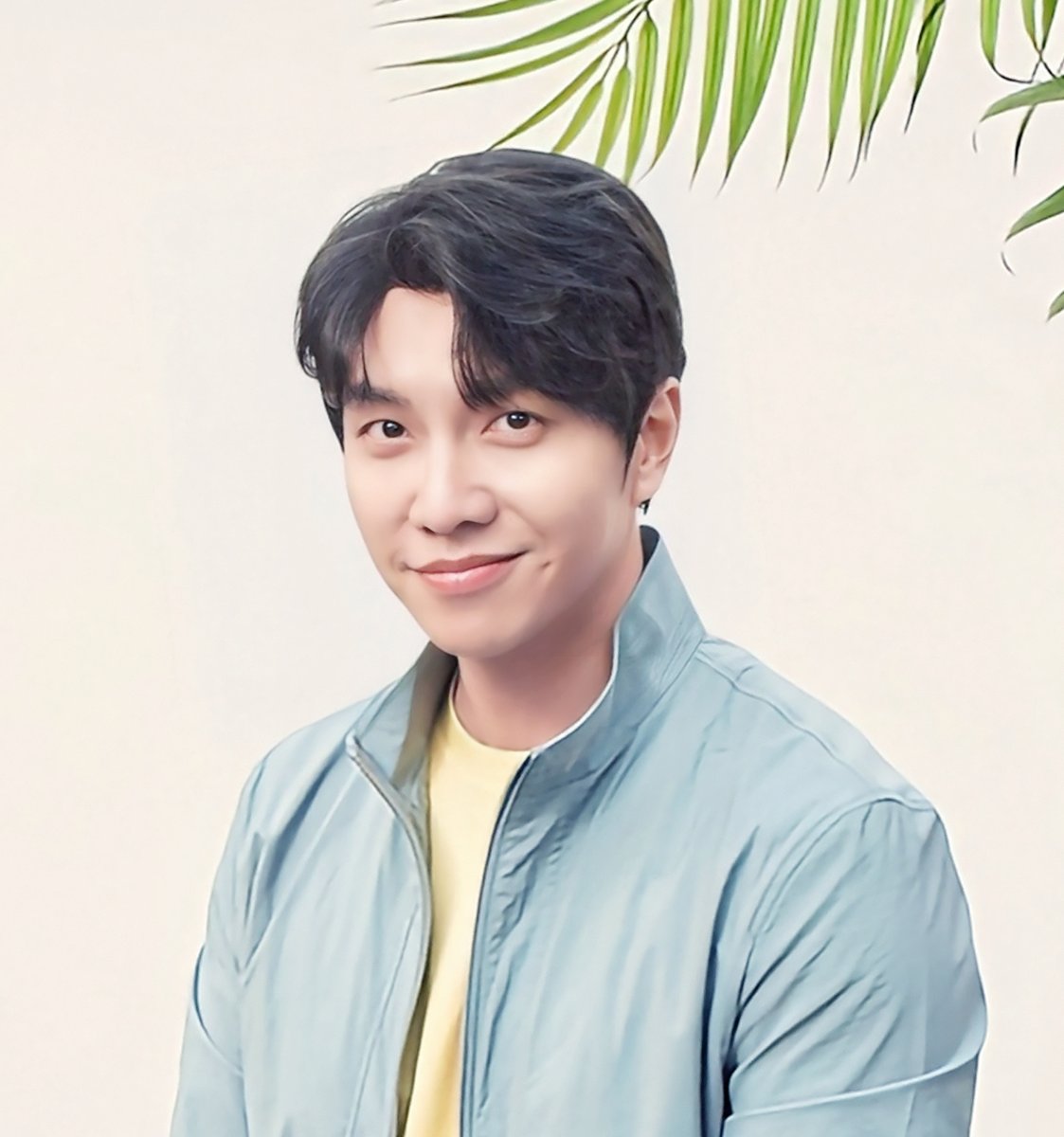 #이승기 #LeeSeungGi 
instagram.com/p/CpUdqV8BPTl/…