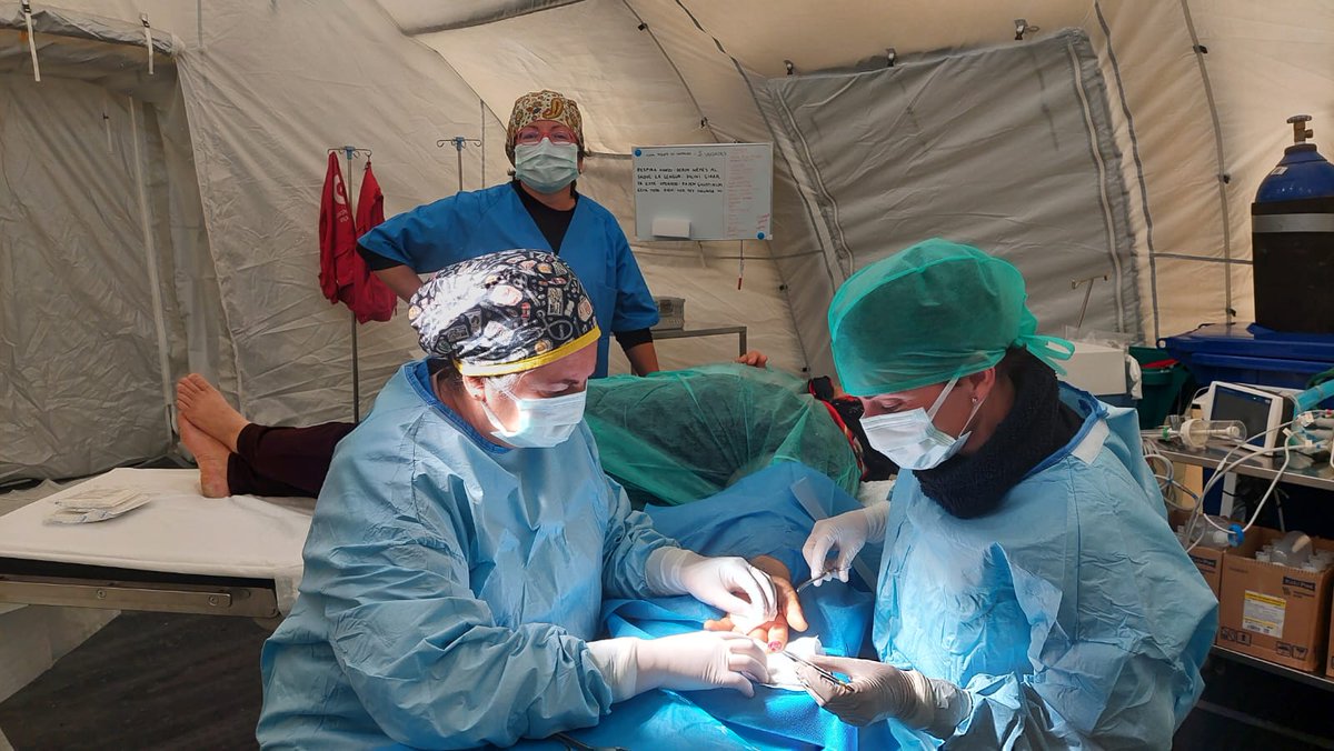 AECID_es's tweet photo. Desde su apertura, el🏥#HospitalSTART🇪🇸 en #Iskenderun 🇹🇷 ha atendido a casi 5⃣0⃣0⃣0⃣ pacientes; unos 2⃣7⃣0⃣ al día; y ayudado a nacer a 7⃣ bebés👶. Nuestro trabajo cubre las necesidades sanitarias derivadas de la destrucción de la infraestructura sanitaria #terremotosturquía https://t.co/NXjYP0JwHP