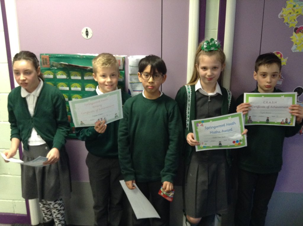 springwoodyear5's tweet image. Our certificate achievers this week - well done 👏🏻🙌🏻🎉😊🏆 #swhenglish #swhmaths #swhpe @crashspringwood #swhvalues #swhassembly
