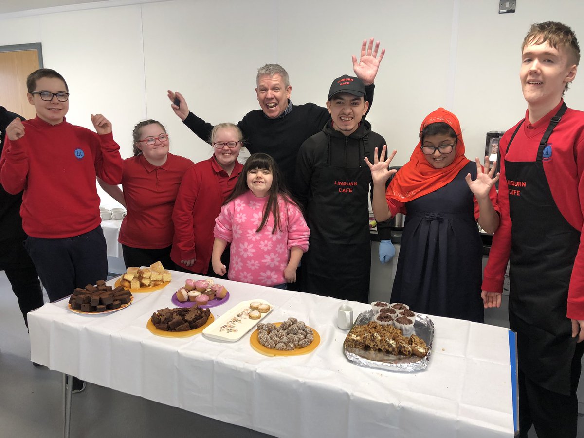 Jane_Arthur_'s tweet image. Super morning with team @LinburnAcademy for #FriendsofLinburn ❤️💙experience their pupil led &amp;amp; centred #curriculum #makaton choir #tryeverything , Zumba &amp;amp; their fab hospitality #skills @EdISGlasgow @catheri87086777 @Doug_GCC ps caught HT &amp;amp; pupil having a wee rest at the end 😉😂