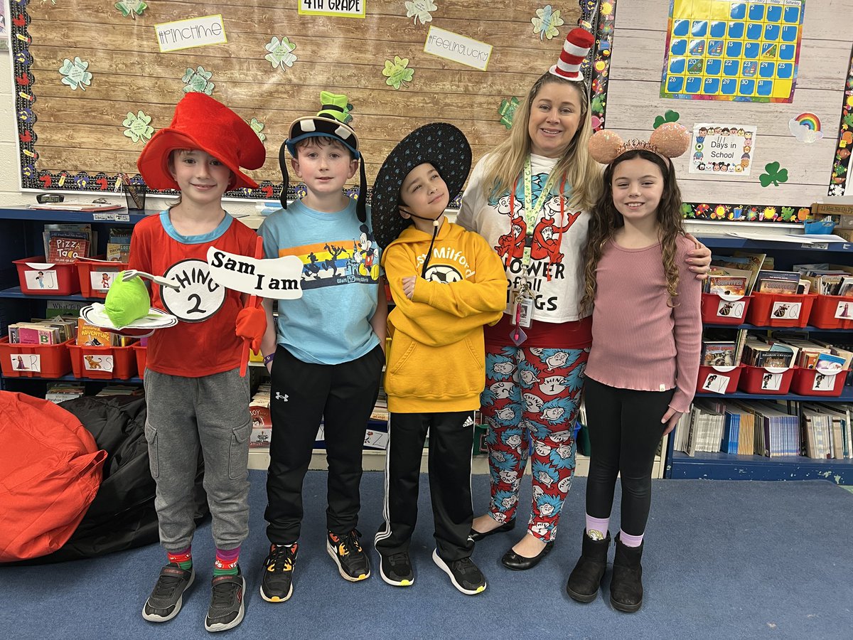 Apshawa school spent yesterday celebrating Read Across America week with some crazy socks and hats. <a href="/ApshawaSchool/">Apshawa School</a>