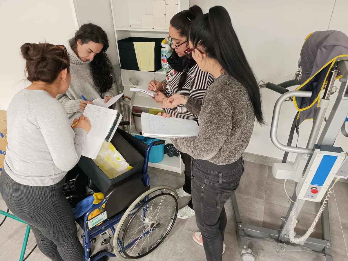 detuatuform's tweet photo. Hoy en la escuela, cerramos la semana aprendiendo a realizar un inventario.
Feliz fin de semana , ahora toca descansar https://t.co/Azm511Vrod