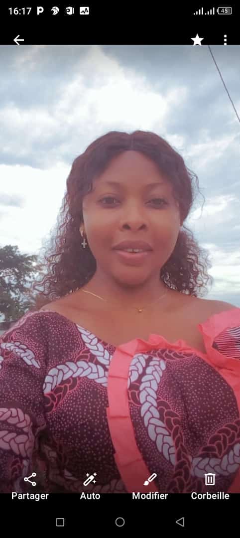 BizakuM16's tweet photo. En cette mois internationale des femmes, nous honorons les femmes et les filles du monde entier. Nous rendons hommage à leur rôle dans la lutte contre toute forme des anti valeurs, à leurs idées, leurs innovations et leur activisme qui rendent notre monde meilleur @BillyKambale1 https://t.co/rIICbJahdY