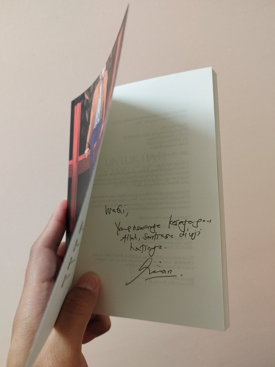 princetriniey's tweet image. Halwa mata malam ni
Semoga turut mengisi jiwa
#KLAB2023

Karangan @seketulawan