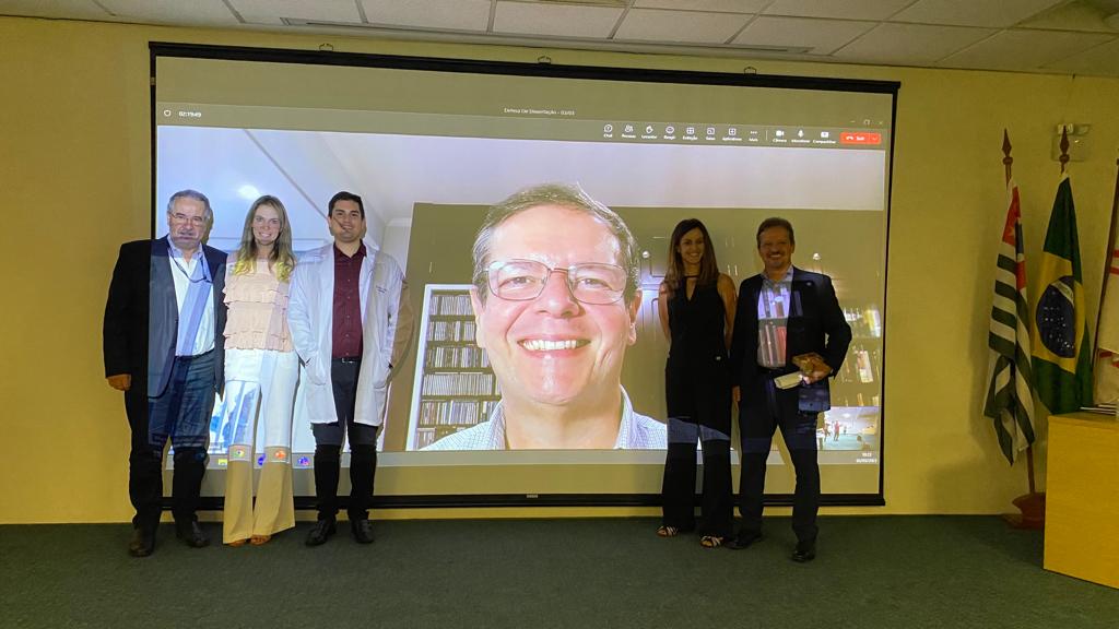 Defesa de mestrado, Inst. Dante Pazzanese de Cardiologia. Participação remota, formato híbrido! Adoro participar dessas atividades acadêmicas!