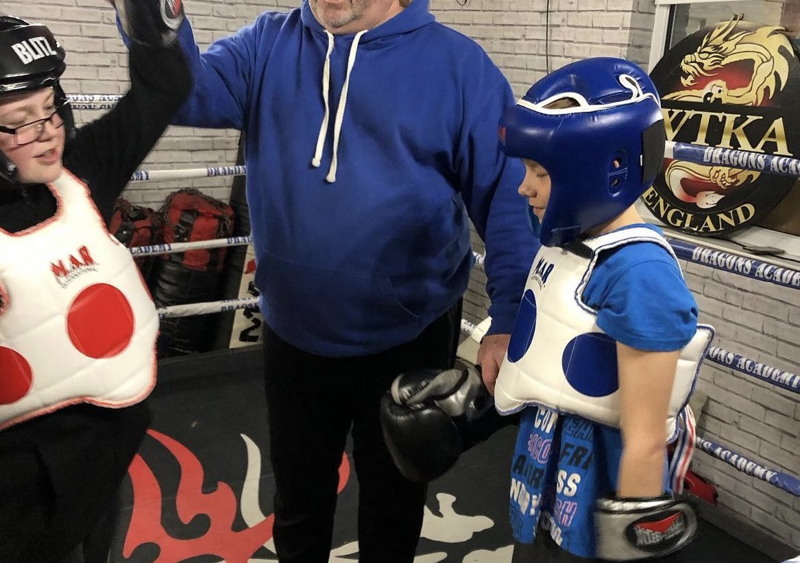 ProvisionActive's tweet image. What a way to finish an amazing 6 weeks with all the students completing their graduation and receiving a medal and a certificate.
Just want to give a special mention also to one of the students. She has been offered a free training sponsorship for a future bout.