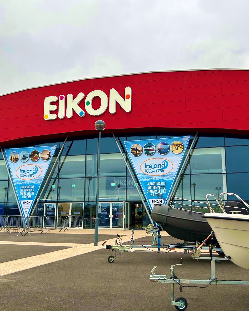 JoAnne_Dobson's tweet photo. All set up here to #KeepItRenal with @kidneycareuk at #IrelandOnTheWater Tomorrow &amp; Sunday @EikonExhibition - #Lisburn - great to catch up with the main man Hugh &amp; his team @winkerwatson1 @lisburnccc 🛶🚤⚓️⛵️🏄‍♂️🐟 https://t.co/QSTPI68KbG