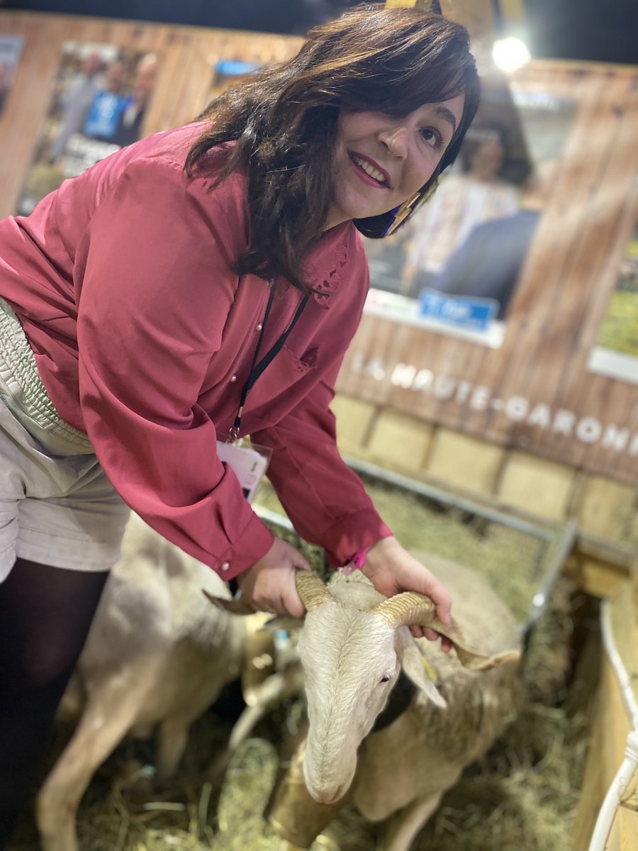 Elodie Pages tweet media