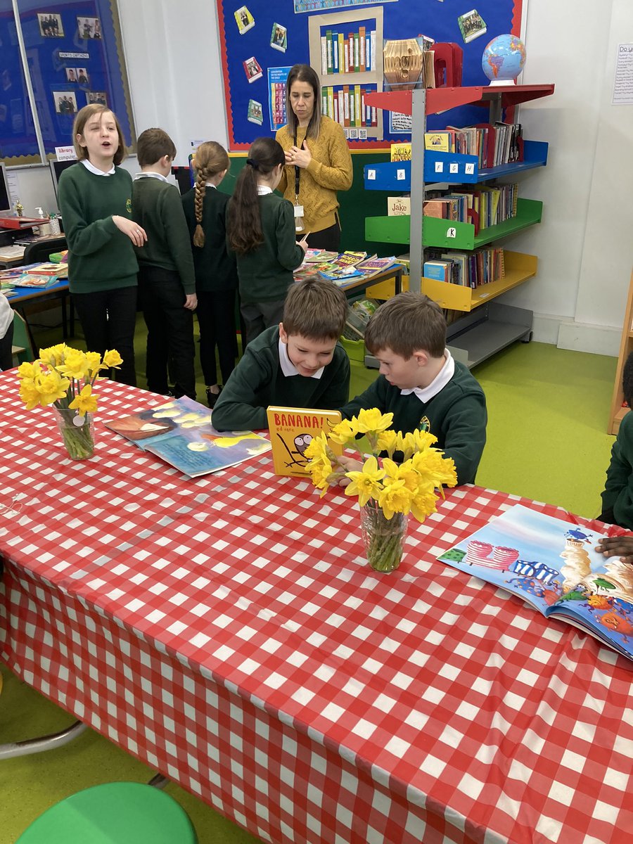 MrCarney7's tweet photo. P5/6 @Greenbraeschool had a wonderful time during our #WorldBookDay activities. Thank you to all our guests and organisers! https://t.co/sSKe52rSqD