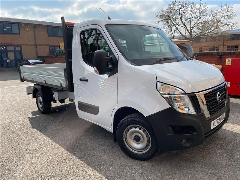 Progsystems's tweet image. Very excited to have a new addition to our growing fleet! Branding will be added soon so look out for a further update at a later date, but huge thanks to @VanparisonUK for sorting us out with this!

#construction #contractor #roofing #cladding #newride #weareprogressive