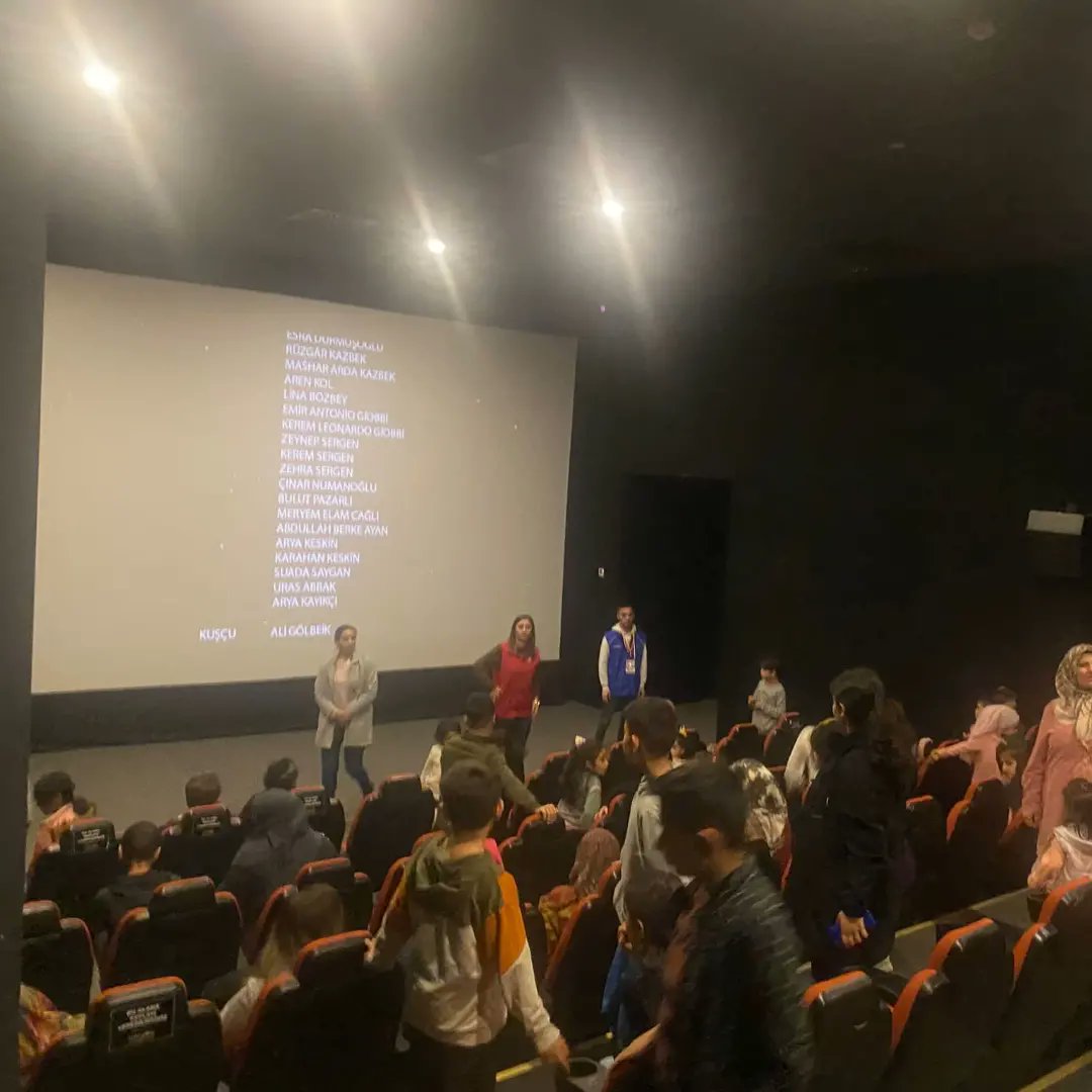 Mardin Gençlik Merkezi ve MBB Kadın ve Aile Hizmetleri Daire Başkanlığı işbirliği ile sinema etkinliği düzenlenerek, depremden etkilenen çocuklarımıza “Rafadan Tayfa” filmi izlettirildi🎥

<a href="/kasapoglu/">Dr. Mehmet Kasapoğlu</a>
<a href="/gencliksporbak/">Gençlik ve Spor Bakanlığı 🇹🇷</a>
<a href="/mahmutdemirttas/">Mahmut Demirtaş</a>
<a href="/MardinBuyukshr/">Mardin Büyükşehir Belediyesi</a>
<a href="/BeytullahBirlik/">Beytullah Birlik</a>
<a href="/GSB_Mardin/">Mardin Gençlik ve Spor İl Müdürlüğü</a>