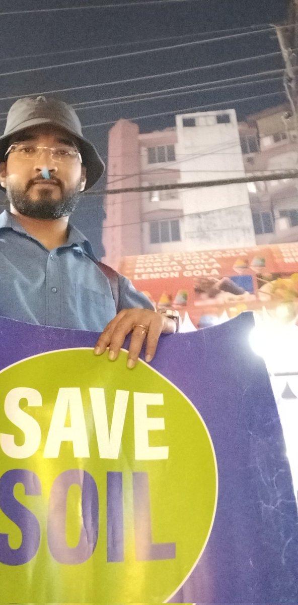 Navajyoti_B's tweet photo. Stand For Soil - Day 93: In front of Ghoomar Restaurant, South Sarania, Ulubari, Guwahati.
#AssamForSaveSoilPolicy
#SaveSoil
#SaveSoilAssam
@cpsavesoil
@CMOfficeAssam https://t.co/TZ6B9ASa3D