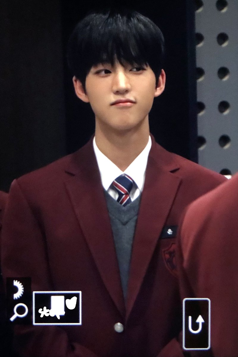 step11eunhwi's tweet photo. 230304 스테이션제트

#TNX #티엔엑스 #Hwi #은휘
#이것도_하나의_스텝이야 https://t.co/yQ9ragfQQp