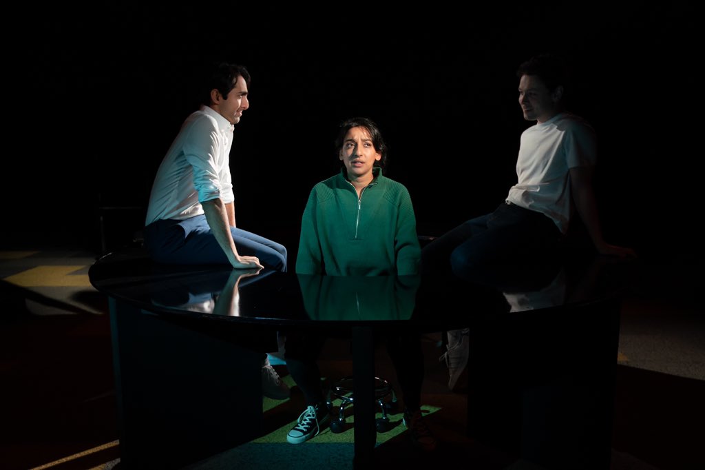 Becca_Gwyther's tweet image. Tonight is official opening night for #BrilliantJerks by Joseph Charlton @swkplay 🚗

All of the opening night love to our overwhelmingly talented team @Sean__Delaney @kiransawar @KTNMcD @BeckyParis_ @AnnieMayF @HazelnotsoLow @RachelSampley @mishmashmah, Shubham, Joe &amp;amp; Ellie 🌟