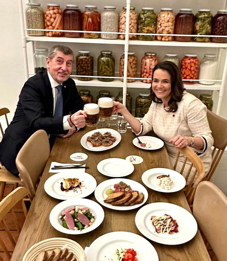 Andrej Babiš tweet media