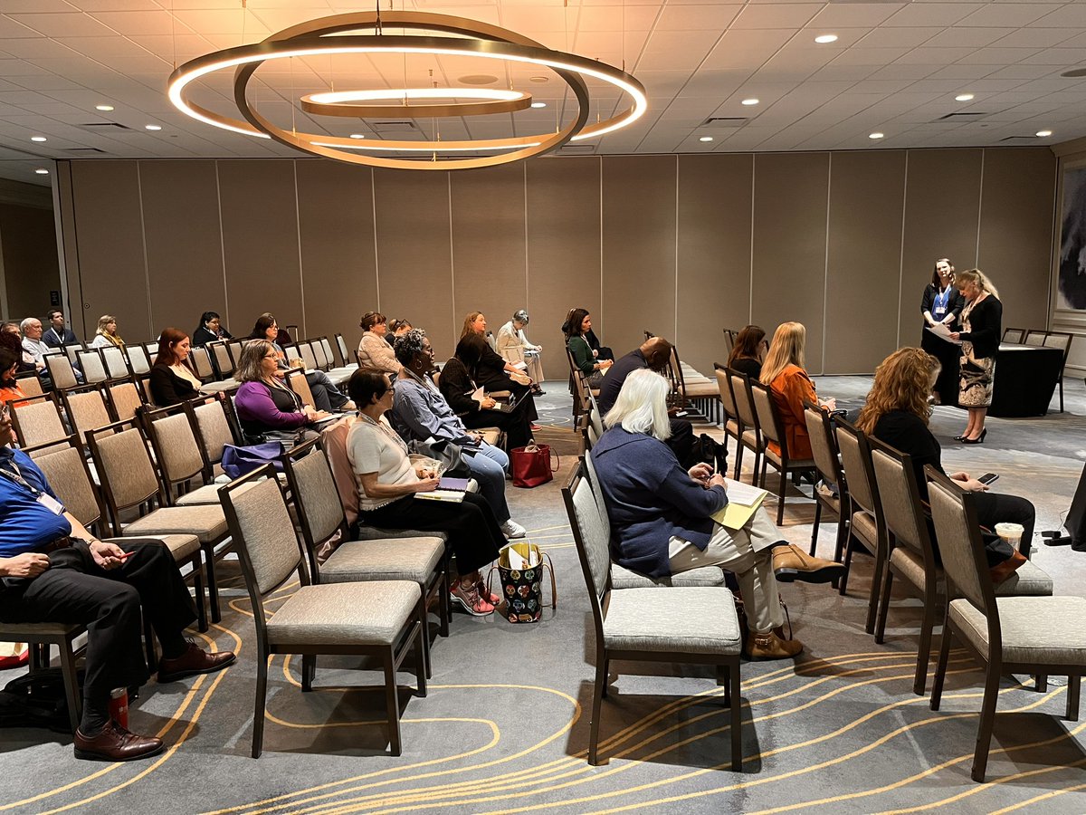 Janine Fox tweet media