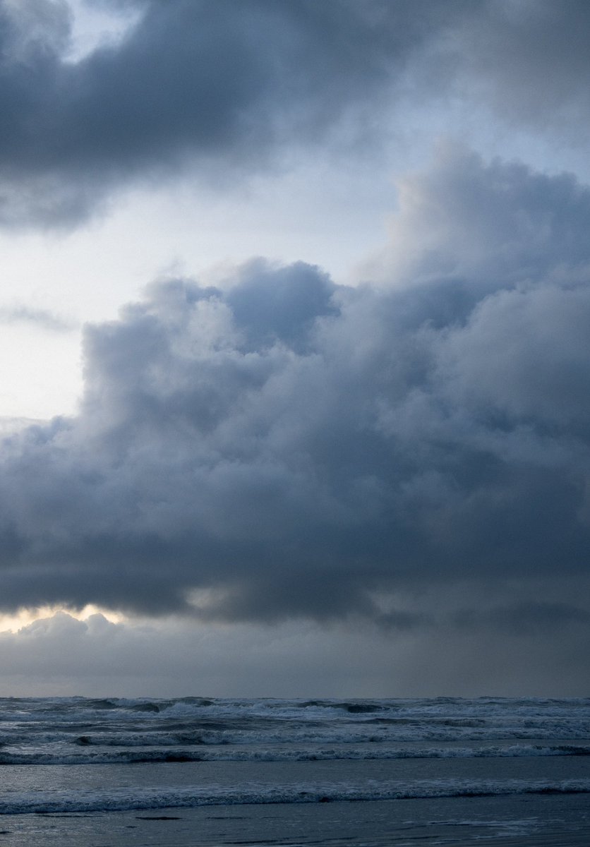 Gm from the coast 🌊