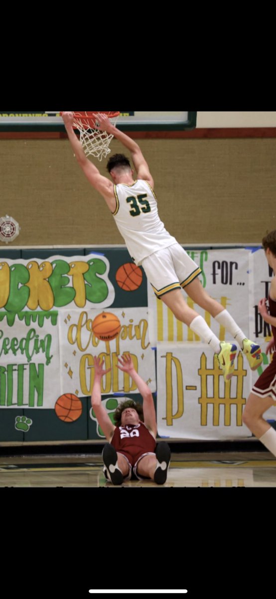 BasketballSrv's tweet photo. San Ramon Valley vs. Salesian CIF Division 1 Nor Cal Semifinals Saturday evening at Contra Costa College (7pm). Winner goes to the Nor Cal Championship game! Go Wolves!!! https://t.co/DQNX1uEdRz