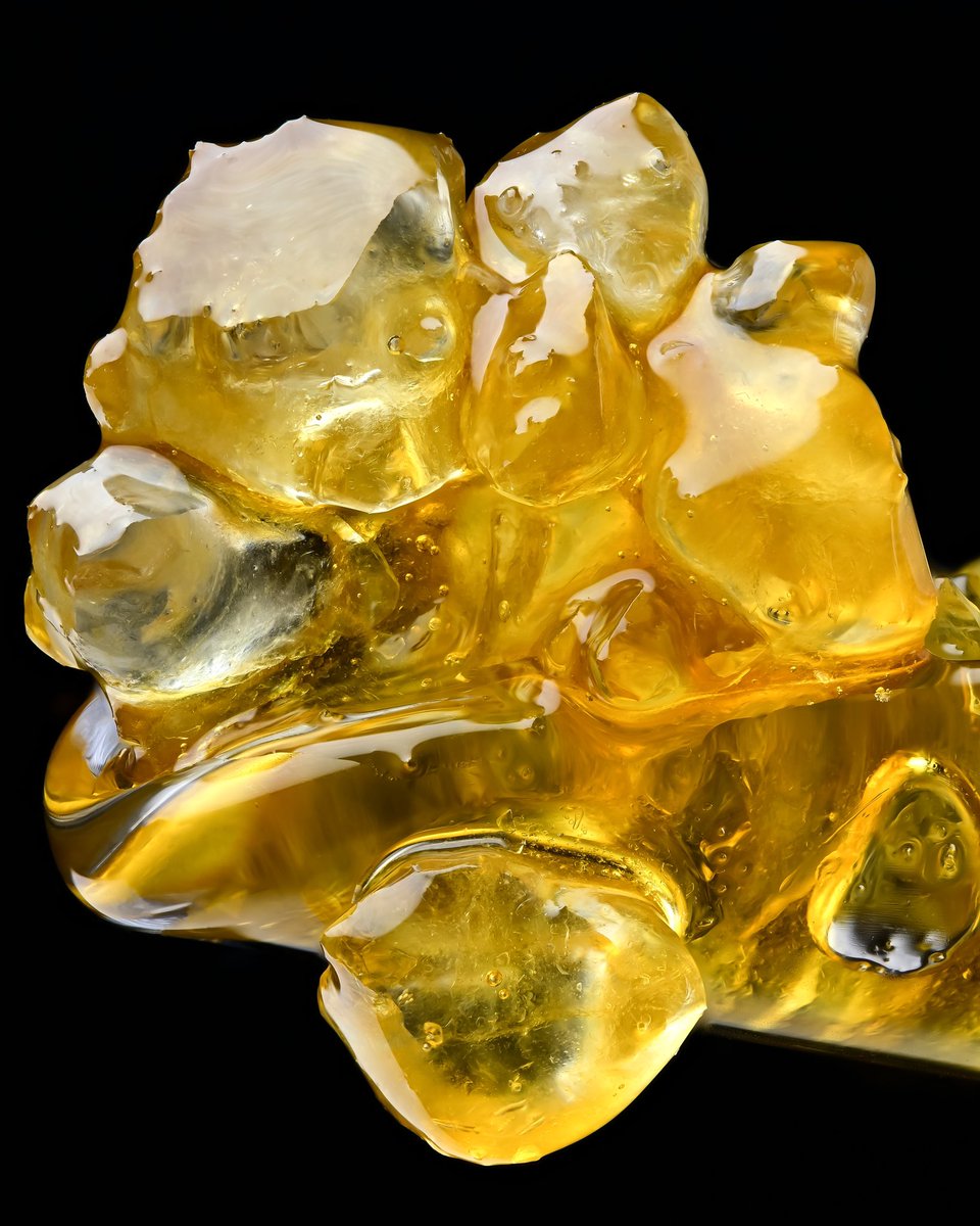 DankCzar_WA's tweet photo. Blueberry Sorbet Diamonds anyone?

#canna #cannabis #weed #weedlife #cannafam #oil #extract #solventless #diamonds #diamond #sauce #terps #terpenes #thca #thc #extracts #solvent #liveresin #live #freshfrozen #wpff #wholeplantfreshfrozen #wholeplant #fire https://t.co/ZcK6iaVPsy