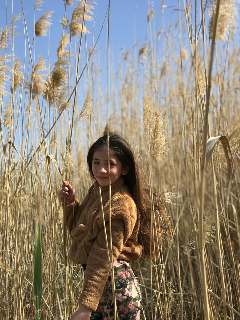 Tam 26 gün... Kabuslarla gerçeğin birbirine girdiği, gözlerine bakamadığım, sesini duyamadığım, odan gibi içimin bomboş olduğu, nasıl nefes alacağımı bilmedigim tam 26 gün...  Hergün öldüm, gökdelenlerin altında kaldım da ölüm çıkmadı bu evden #isiaskıbrısadaletbekliyor