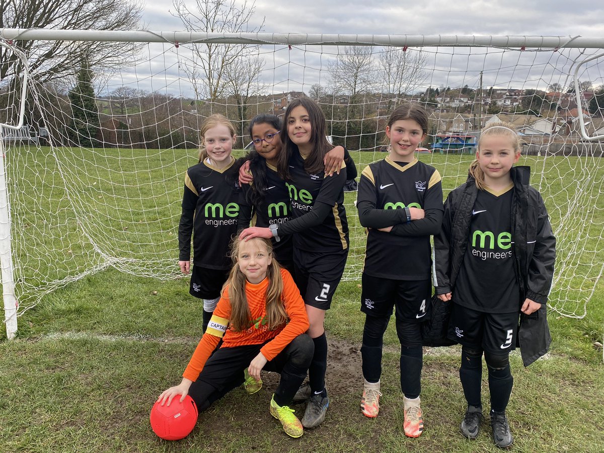 We had a lovely fixture against <a href="/CuffleySchool/">Cuffley School</a> this afternoon. Thank you for hosting us. @WroxhamSchool <a href="/MrSwaile/">danielswaile</a> <a href="/MrsLucyWilliams/">Lucy Williams</a> <a href="/MissBThomas_/">Bryony Thomas</a> <a href="/Aubreymiro/">Adrian Clargo</a>