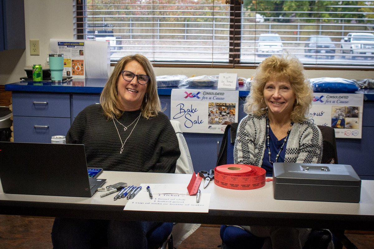 1Call2Build's tweet image. Today is National Employee Appreciation Day! Thank you to each of our dedicated employees who make CCC the fun environment that it is today! #EmployeeAppreciation