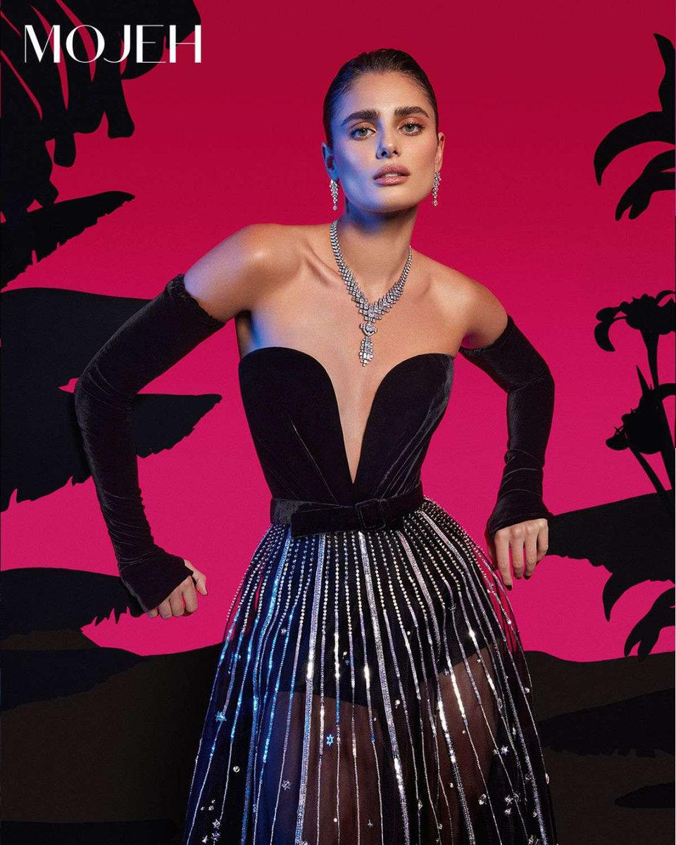 SawFirst1's tweet photo. Taylor Hill in Mojeh Magazine - March 2023 - https://t.co/axJ21nRa87 - #Magazine #Mojeh - #TaylorHill https://t.co/eEakSTClpH