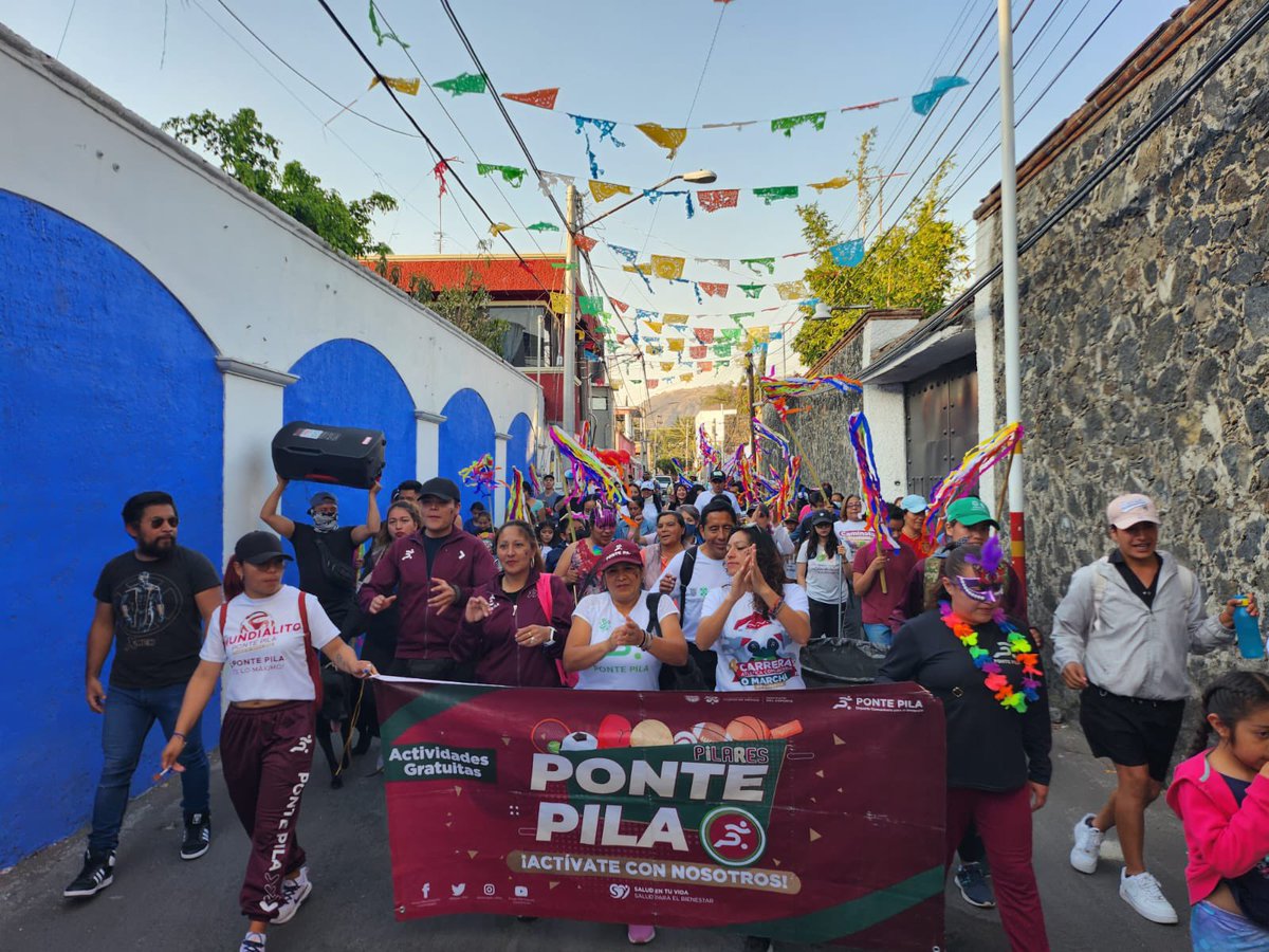 Ponte_Pila_'s tweet photo. Así vivimos nuestras Caminatas Perrunas en las 16 alcaldías de la #CDMX, con gran ambiente familiar, recorremos diferentes rutas para realizar eventos físicos y recreativos, donde acuden vecinos con sus animales de compañía al encuentro de actividades deportivas gratuitas. https://t.co/GpyvDg4V1b