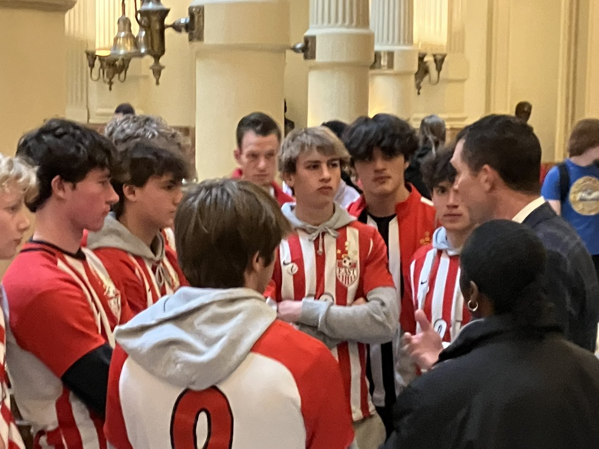 SteveStaeger's tweet photo. Luis Garcia’s teammates are here at the capitol demanding to talk to legislators.   So far they’re getting two mayoral candidates - Leslie Herod and Chris Hansen. https://t.co/bIKDR8Azdx