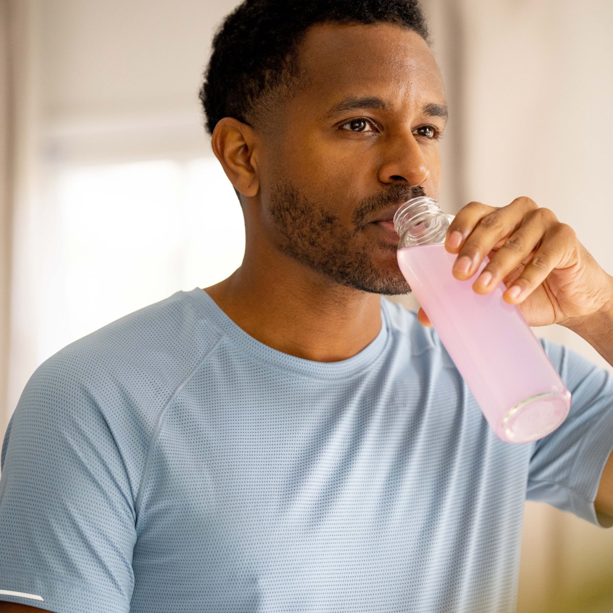 IBXRun10's tweet image. Meet @Nuunhydration: our proactive hydration partner 💦

Training begins before you lace up your shoes. The hardworking electrolytes in Nuun hydrate better than water alone. With some proactive hydration, you can hit the ground running 👟 #nuunlife #nuunhydration #IBXRun10Partner