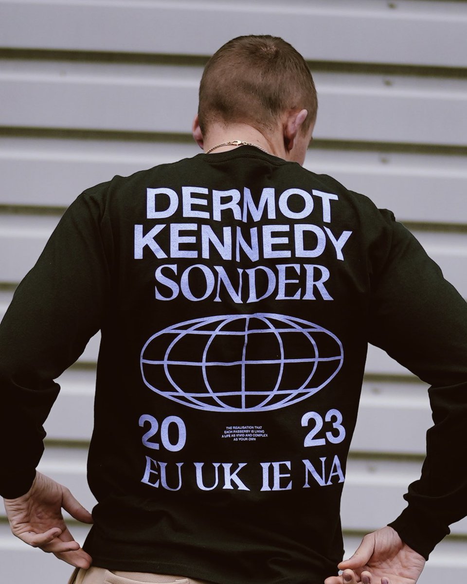 DermotKennedy's tweet image. New month, new merch!! These #SonderTour pieces and more are now available to purchase at every show throughout this run or online via my UK webstore 😊 

ukstore.dermotkennedy.com