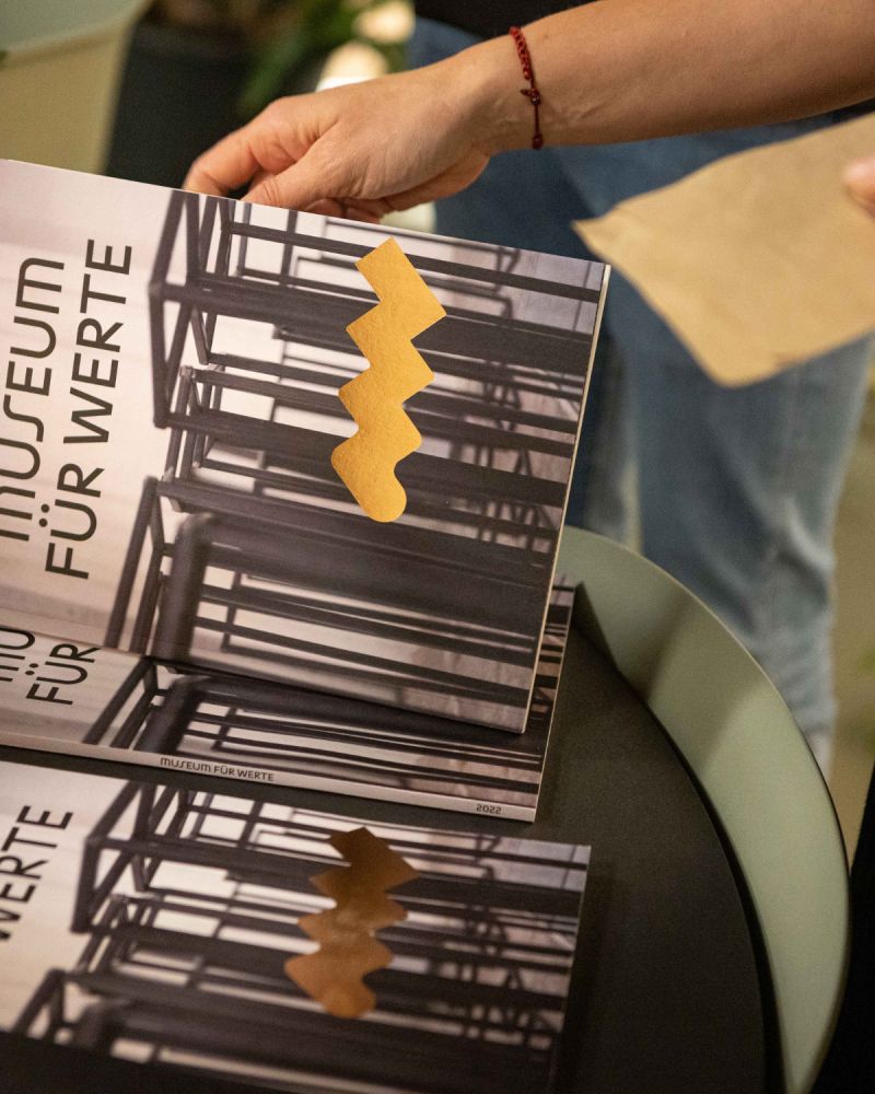We are a little surprised ourselves, and proud of where the last five years have taken us.  And how many inspiring, committed and great people we have met.

Download our magazin now!
wertemuseum.de/downloads/