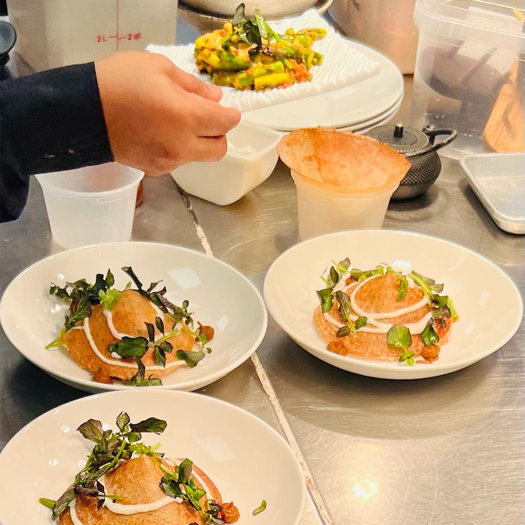 paper roast dosa, wild mushrooms, water chestnuts, gunpowder.. an #inventiveindian main course at #indianaccentnyc

 #dosa #preptoplate