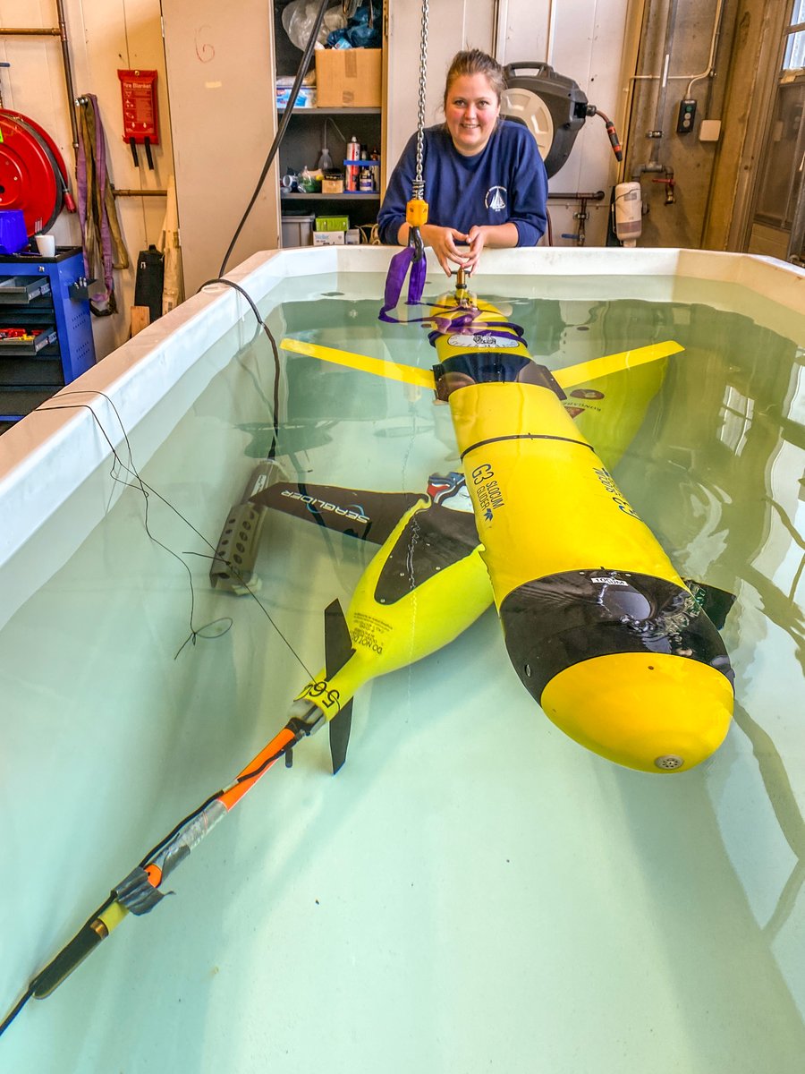 When the conductivity cells on the SBE37 and SeaGlider wont agree so you need to put the extended slocum in the tank to settle the dispute #GliderDrama