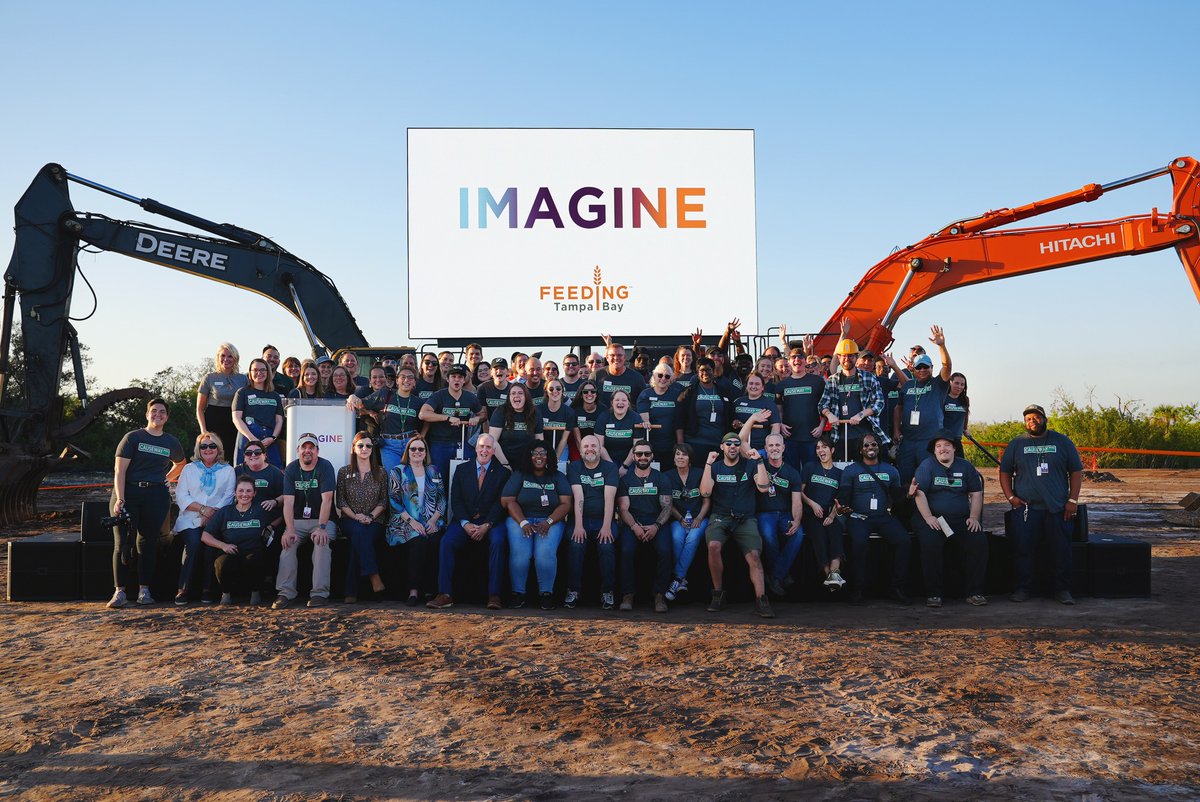 FeedingTampaBay's tweet photo. Happy Employee Appreciation Day! Although every day is an opportunity to thank our wonderful staff for all they do, today marks an extra special occasion as we celebrate Employee Appreciation Day.  #EmployeeAppreciationDay https://t.co/ZZIy9RWS1t