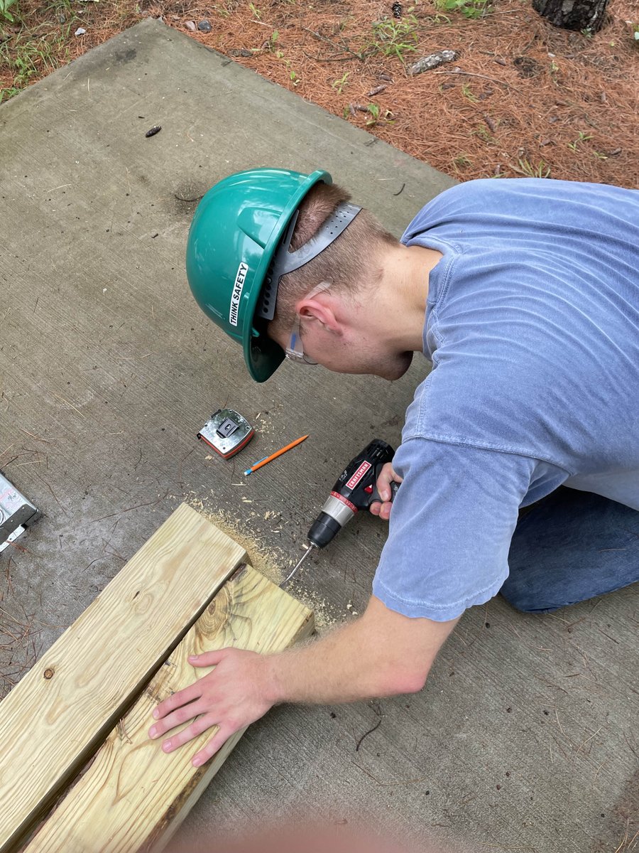 ClarksonCEM's tweet photo. The #ClarksonU @ClarksonCEM is proud to be a key contributor to the @ClarksonUniv  NYS Strategic Workforce Development Grant Award entitled “Advancing Industry with Micro-credentials”, to build the #Construction workforce.  #LetsGoTech #WeBuildYourFuture

https://t.co/IisBazABE6 https://t.co/xBcFmwDBXq