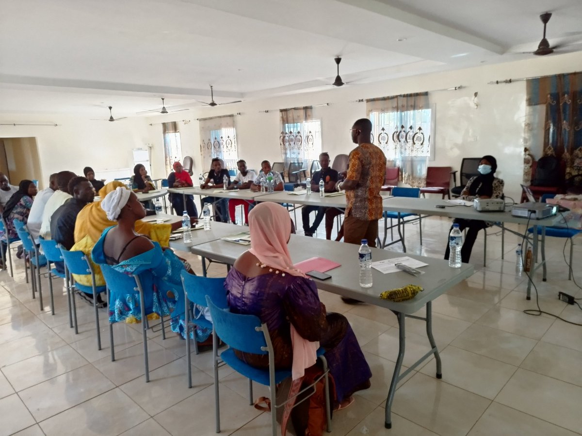 GYCCGambia's tweet photo. We are in Soma,LRR to continue d @ITCnews funded ongoing regional B2B & Networking events for 40 Young business along the transGambia Transport corridor (Jarra West). The 2 days initiative is meant 2 provide platform for Biz networking & partnership amongst entrepreneurs. #MMPTF https://t.co/LlFHWcXb7k