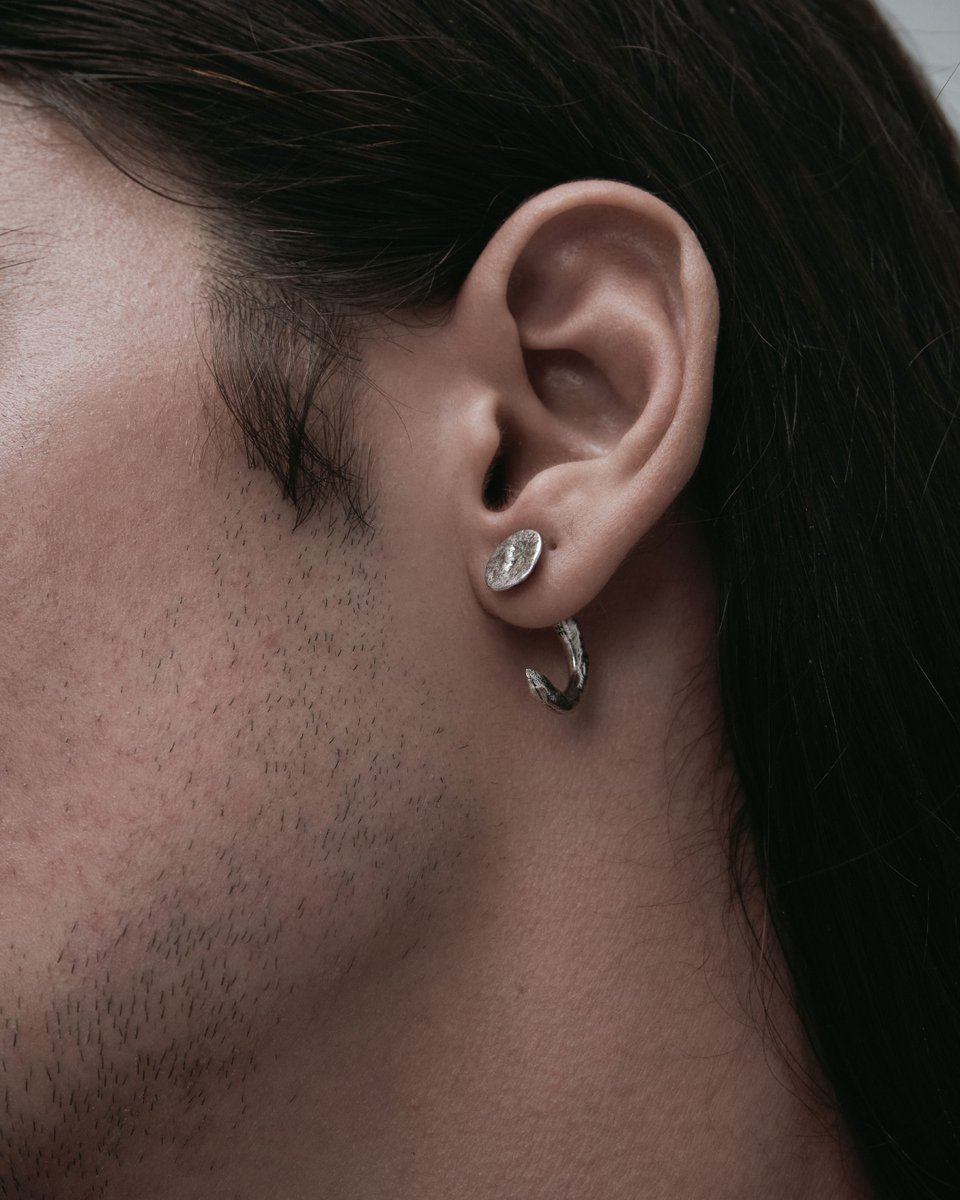AskEmblaStore's tweet photo. Just in: Blacksmith Stud Earrings, Testament Ring.

Get yours at https://t.co/aZSPz8x0C8.

-

#askandembla #askemblastore https://t.co/s3fKzQHxLw