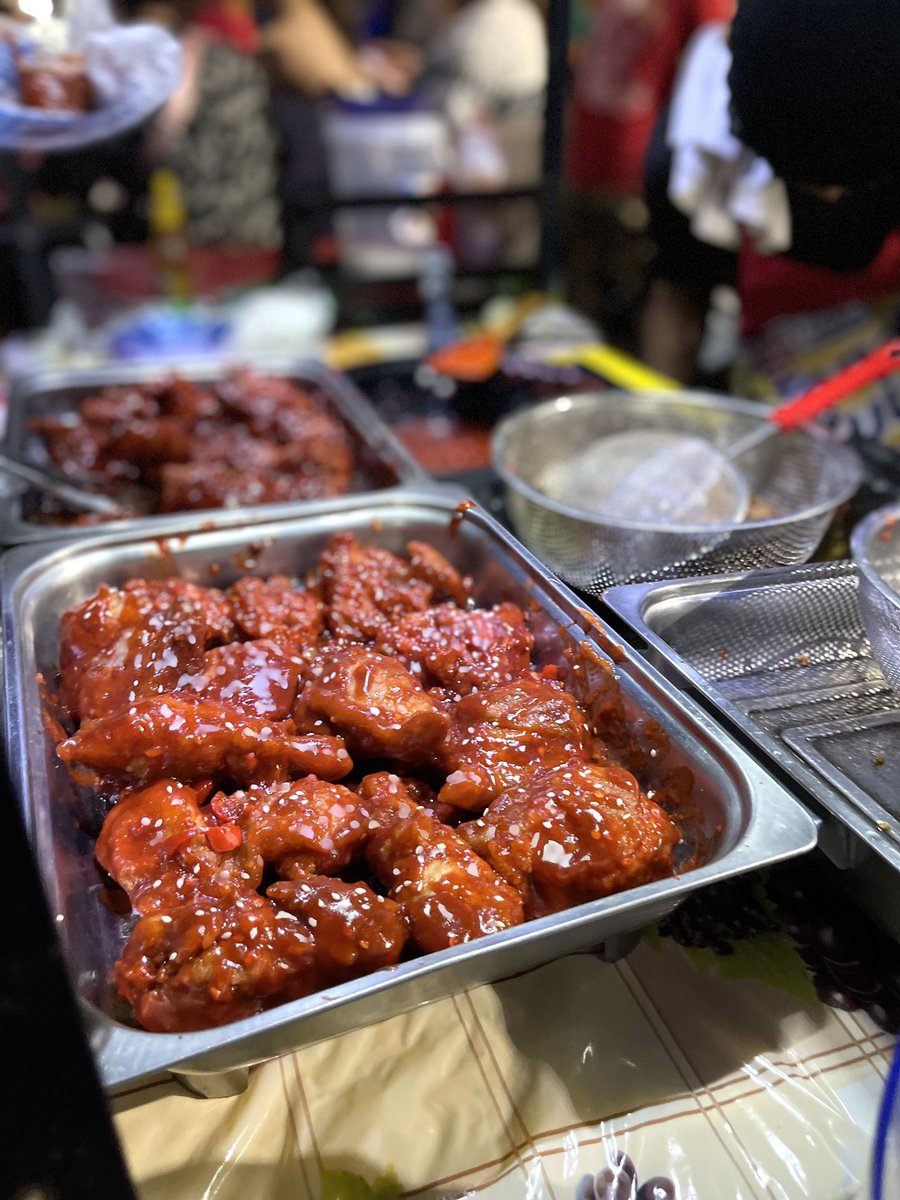 CdoLifestyle's tweet photo. Food trip ta diring dapita sa Cogon guys! ๐
๐ญ๐ฎ๐ฏ๐๐๐๐
Grabe ka bibo kada gabii! ๐คฉ
Daghan street food choices busa arat na! ๐
#CDO #CDOfood #streetfood #CagayandeOro #CagayandeOroCity #CDOLifestyle https://t.co/cbov38Nom9