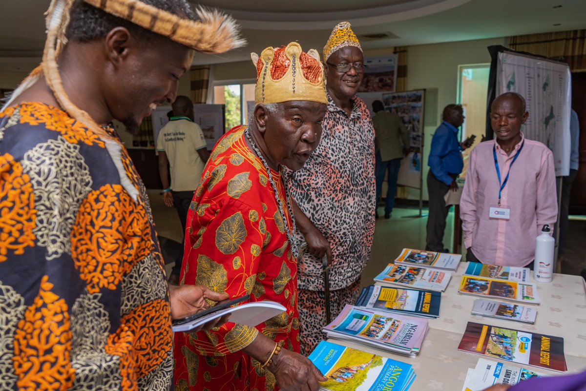 giz_uganda's tweet image. Over 3 days, the GIZ Civil Peace Service brought together over 160 participants from Acholi, Karamoja and Teso for the 4th Multi-Stakeholder Meeting #MSHM on Natural Resource Conflicts in Northern Uganda. #TogetherForAPeacefulFuture