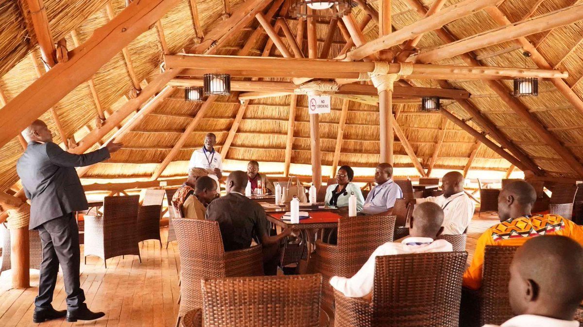 giz_uganda's tweet image. Over 3 days, the GIZ Civil Peace Service brought together over 160 participants from Acholi, Karamoja and Teso for the 4th Multi-Stakeholder Meeting #MSHM on Natural Resource Conflicts in Northern Uganda. #TogetherForAPeacefulFuture