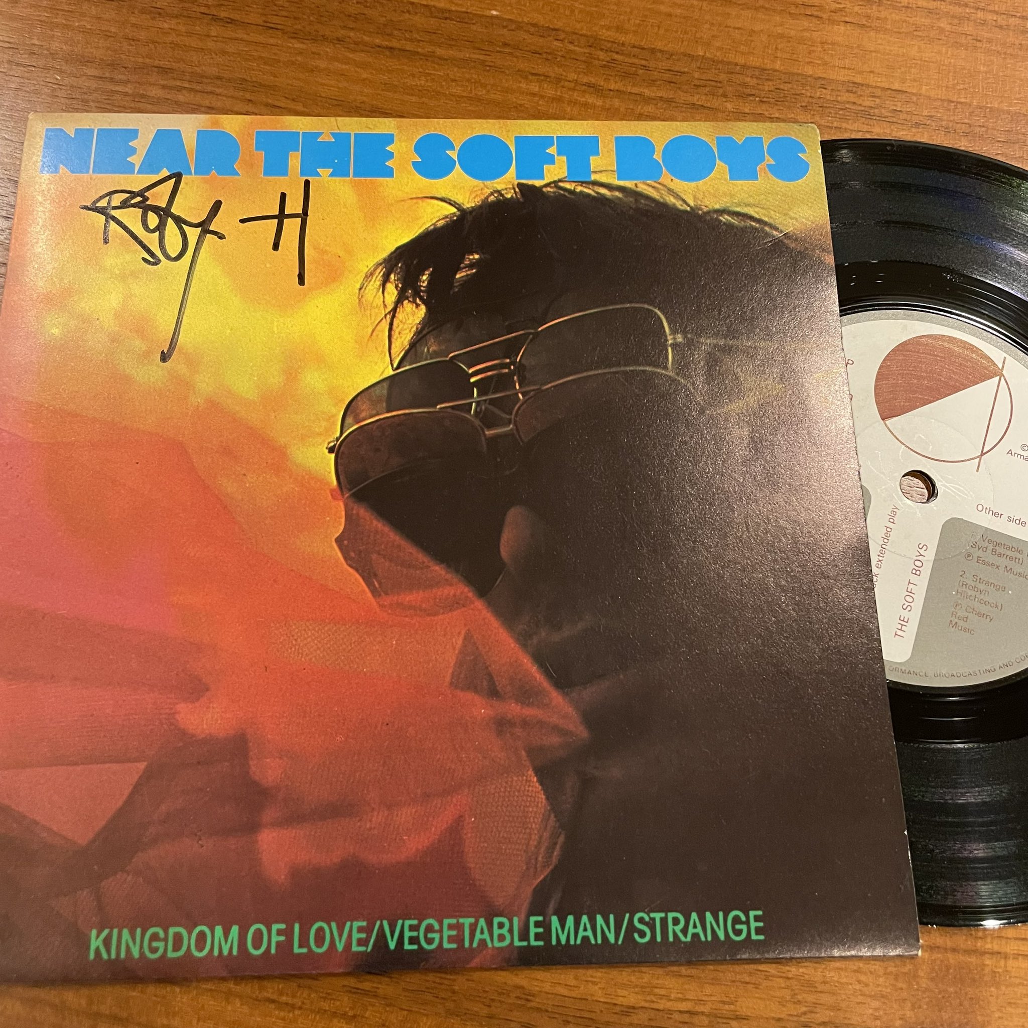 Happy Birthday!
Robyn  Hitchcock! Near The Soft Boys Syd Barrett  Vegetable Man         