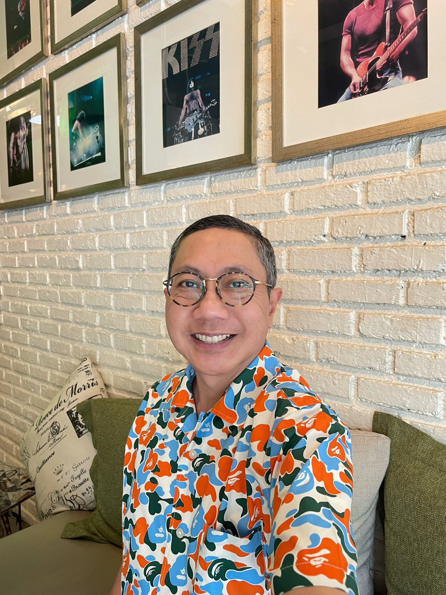 FaridGanio's tweet photo. Bright Smile! https://t.co/y7uH9Hpuw7