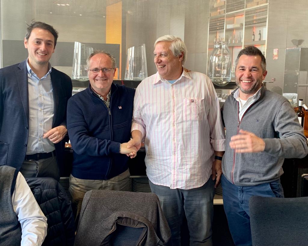 Emotiu reconeixement a Alfonso Rubio i Pere Martínez, dues persones clau en la fundació i trajectòria de Sinergia Catalunya. 

sinergia.cat/reconeixement-…