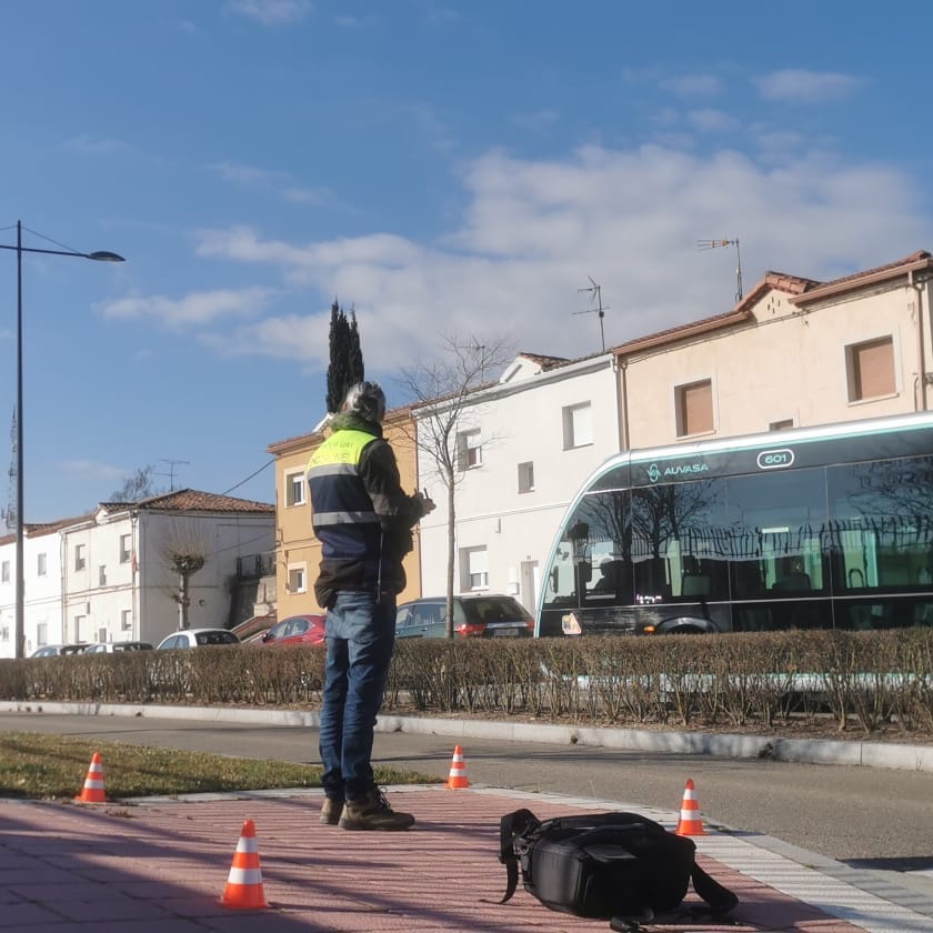 dereojo_O's tweet photo. Entre rodaje y rodaje esta semana se nos ha pasado en un abrir y cerrar de ojos 👀

❤️Muchas gracias a @renault_esp, @Ayuntamientovll, consejeria de Sanidad, @Mercadona,... por dejarnos hacer lo que más nos gusta en #DeReojoProducciones👌 https://t.co/iJlbPxGjfP