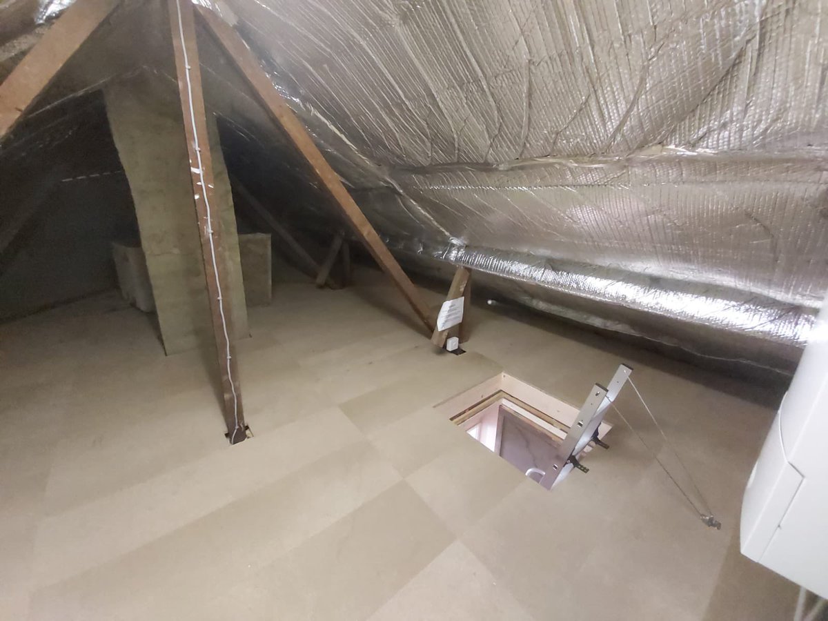 loftladderpros's tweet image. Do you need more storage space in your home or business?
Why not transform your loft into a safe, easy to access storage area😊 
If you would like to arrange a free no obligation home quote give us a call on 0808 301 9548.
homecountiesloftladders.co.uk
#storagespace #loftspace