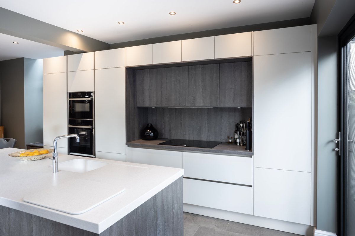 Tailor-made storage is the hottest organisation obsession. 

Customisation is a new luxury nothing says deluxe quite like a tailored, built-in storage solution.  

Check out some of the ways our designers have integrated these; 
kitchendesigncentre.com/kitchen-design…

#kitchendesigncentre