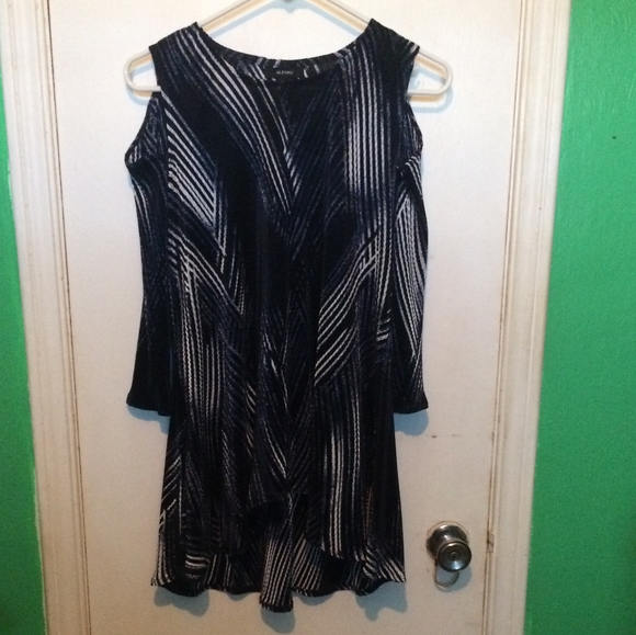 So good I had to share! Check out all the items I'm loving on <a href="/Poshmarkapp/">Poshmark</a> #poshmark #fashion #style #shopmycloset #adidas #bape: posh.mk/8Zac8BRRRxb