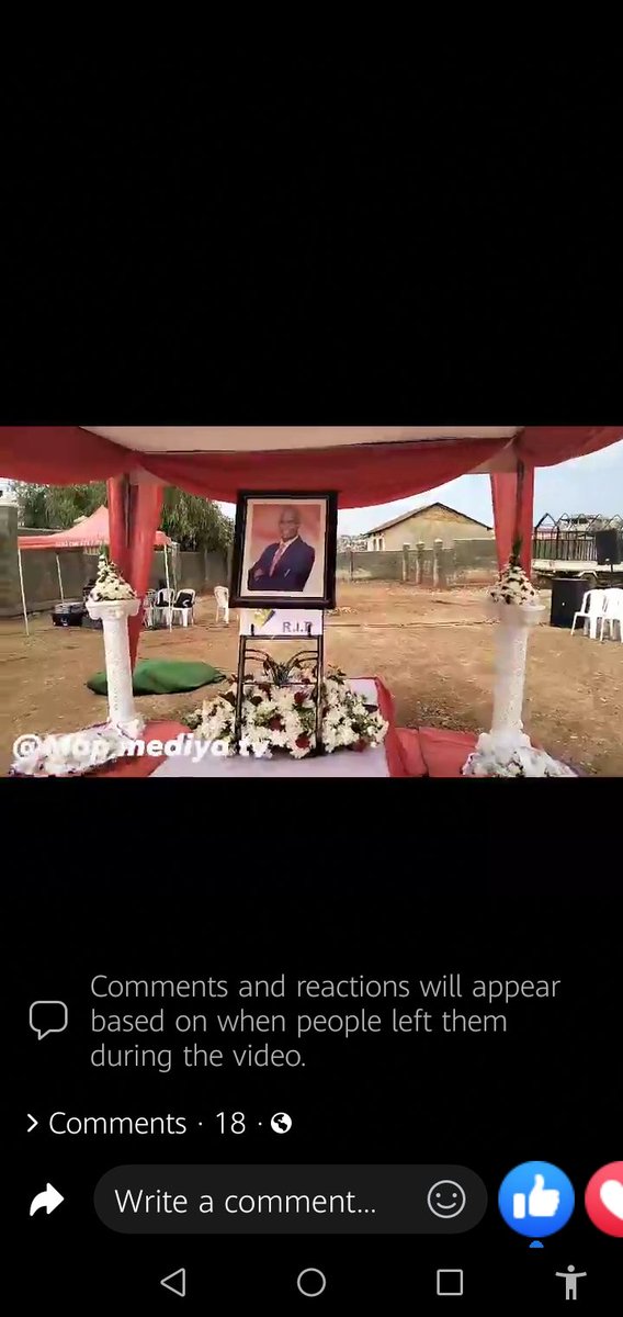 kfdmedia3's tweet photo. SITUATION: At Entebbe Airport Earlier as the Body of the late @NUP_Ug Human Rights Lawyer @AnthonyWameli arrived and taken to the Party's H/Qrs in Makerere Kavule for Public View!
#FollowUs #ForMoreDetails https://t.co/DxwFaqJYtS